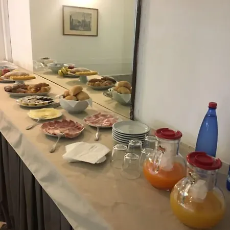Rebola Hotell Rimini